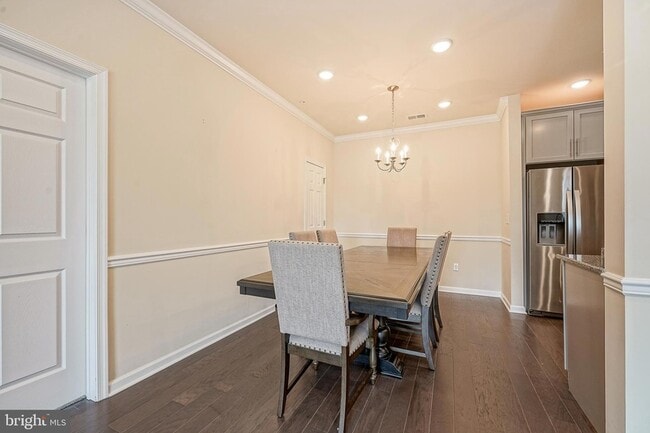 Building Photo - 5335 Palomino Ct