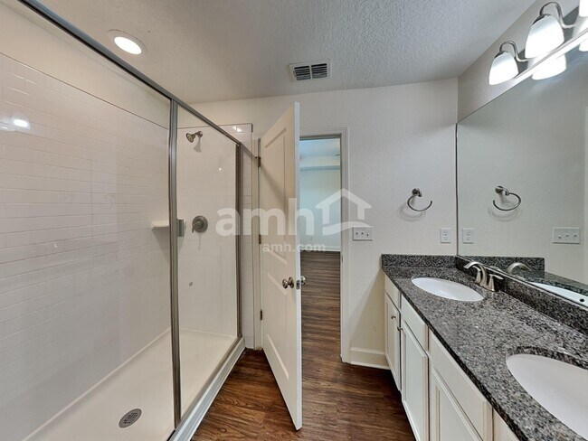 Building Photo - 8505 Highfield Ave