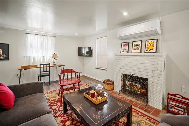 Building Photo - 273 W Carmel Valley Rd