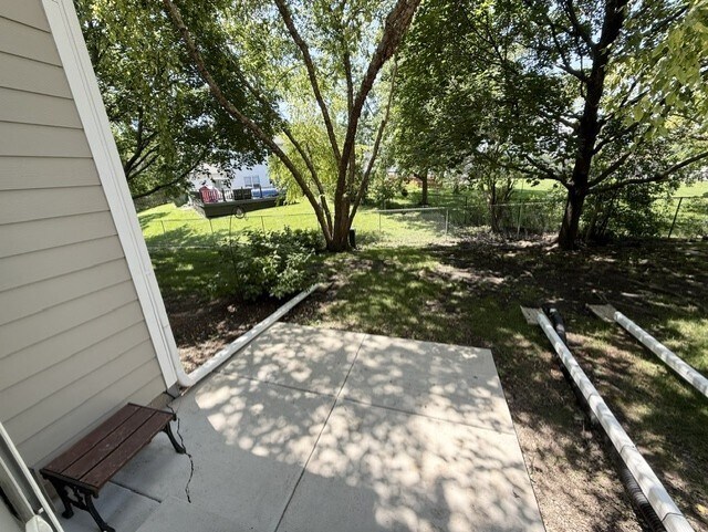 Building Photo - 707 Kingsbridge Dr