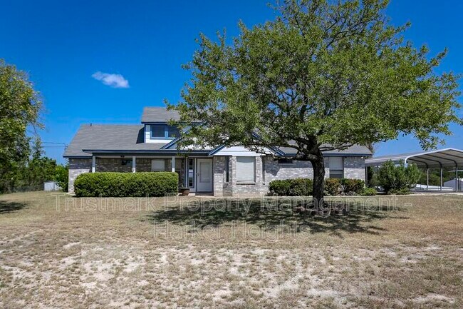 Primary Photo - 320 Armadillo Ln
