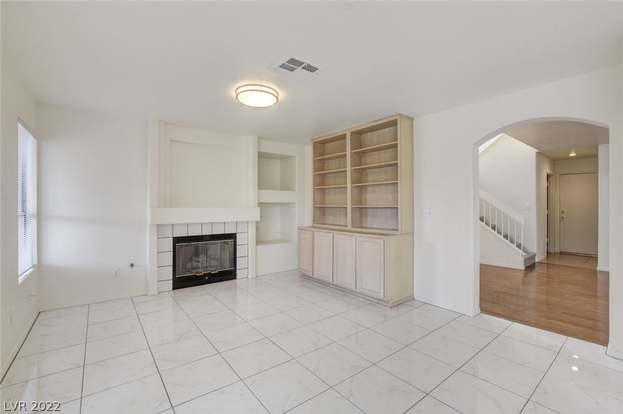 Building Photo - 8366 Drop Camp St