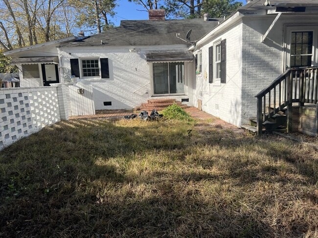 Building Photo - RENTAL HOME 3BD/2BTH