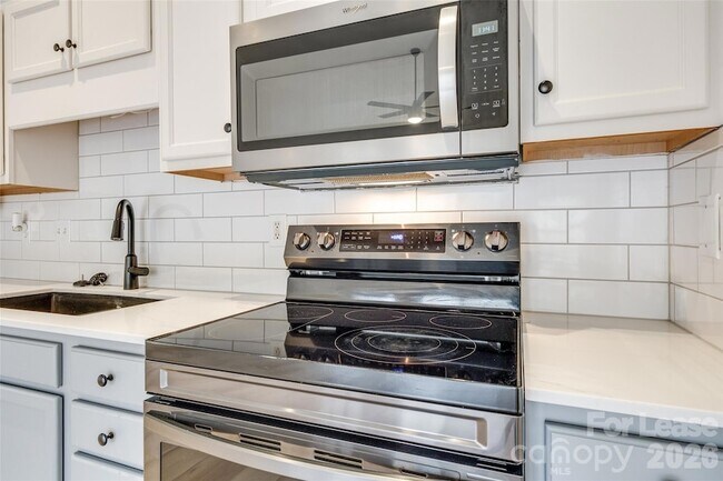 Building Photo - 5988 Quarter Mile Rd