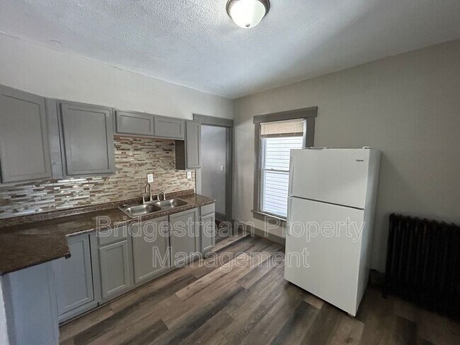 Building Photo - 2034 Stapleton Ct