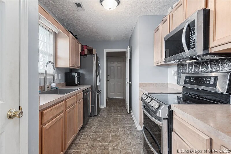 Building Photo - 2801 Boulder Ct