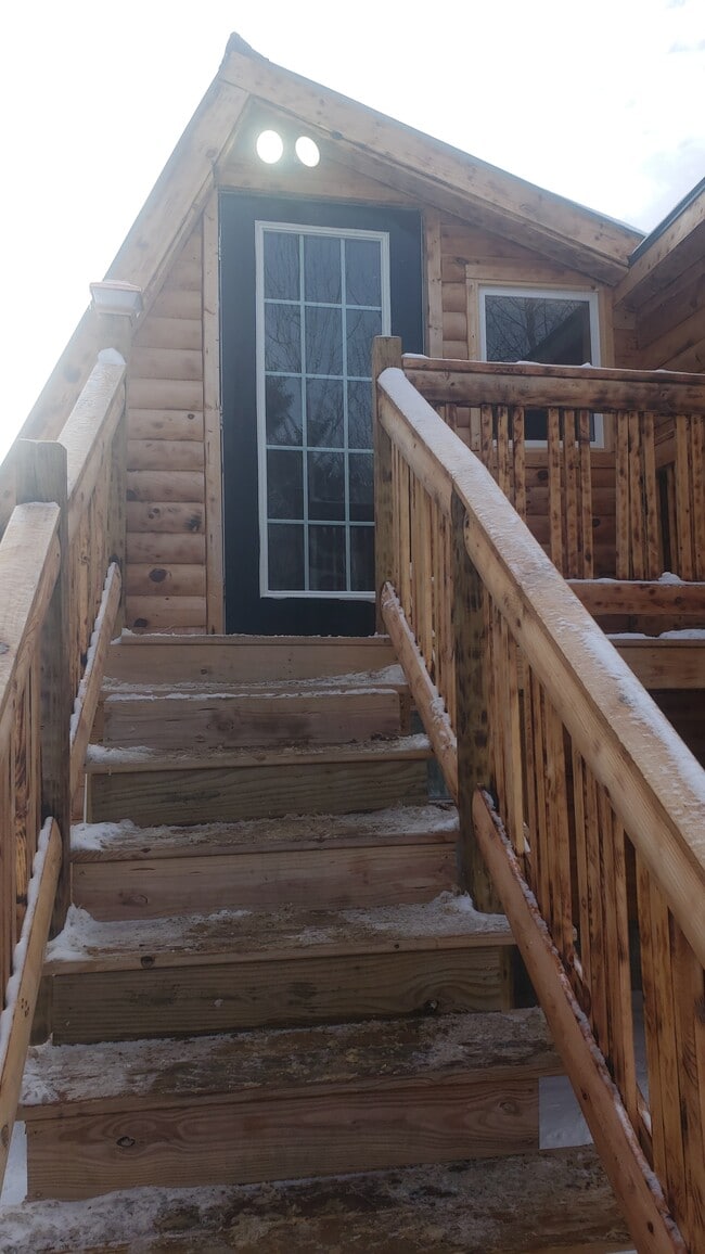 Building Photo - 93 Sumner Rd