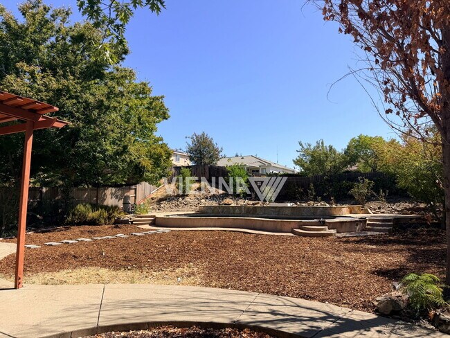 Building Photo - 1747 Abbeyfeale Ct