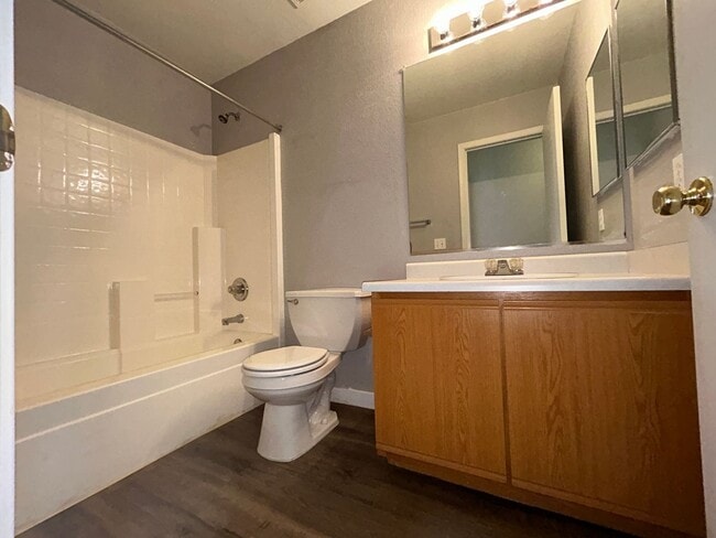 Building Photo - 12329 N Pablo St