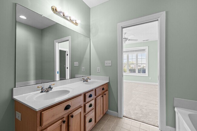 Building Photo - Four Bed Brandywine Home Available Now
