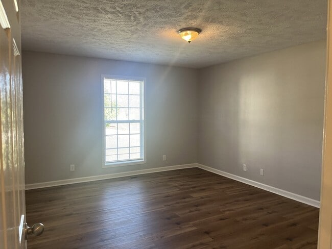 Building Photo - 119 Boardwalk Way