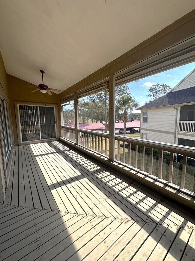 Building Photo - 2 Bedroom 2 Bath in Plantation Bay in Ormond Beach