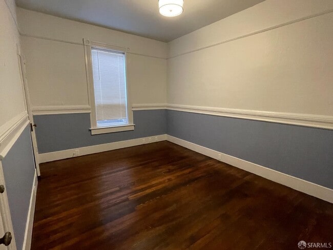 Building Photo - 1937 McAllister St