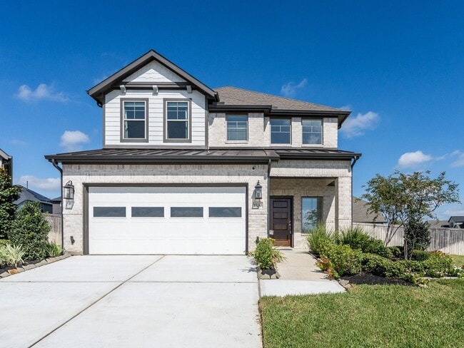 Building Photo - 13210 Wood Leaf Pk