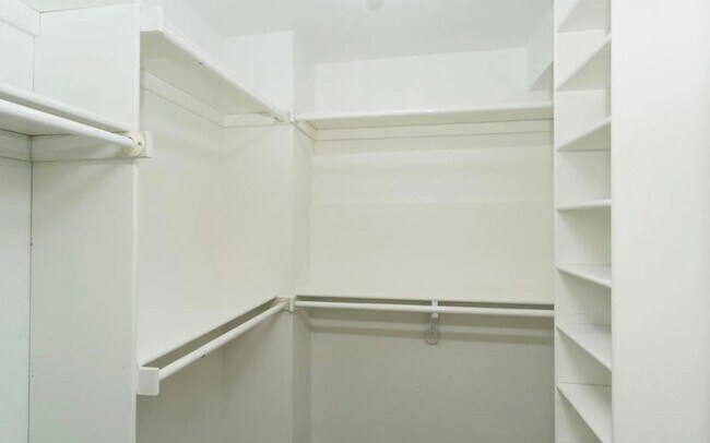 Building Photo - 2711 Welton St