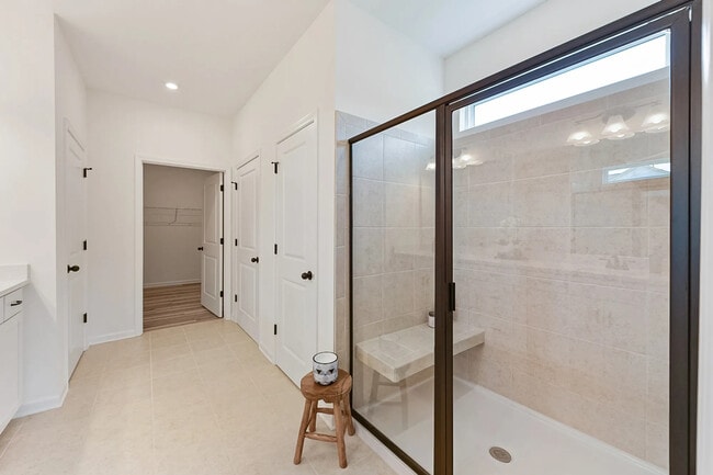 Building Photo - 256 Verbena Dr