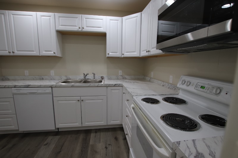 Building Photo - 527 Hillsdale St