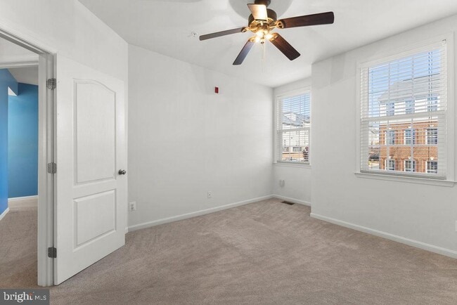 Building Photo - 19441 Promenade Dr