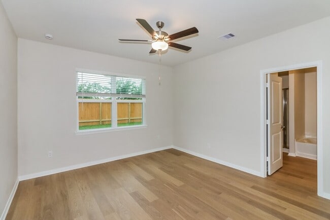 Building Photo - 420 San Miguel Crk Dr
