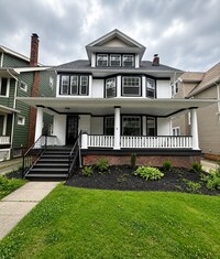 Building Photo - 1278 W 102nd St