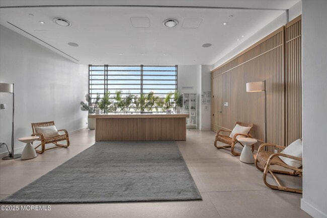 Building Photo - 1101 Ocean Ave N