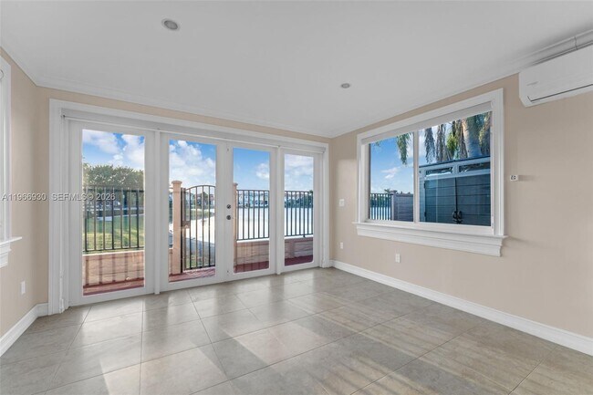 Building Photo - 2280 SW 152nd Pl