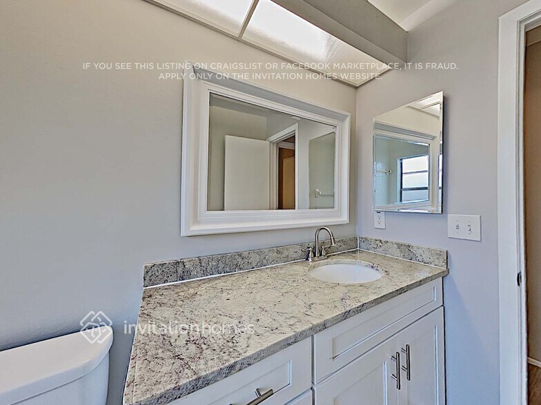 Building Photo - 1607 Baker Rd