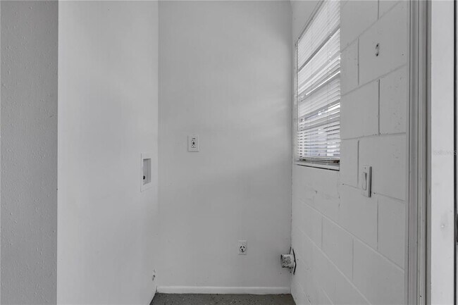 Building Photo - 2930 Slippery Rock Ave