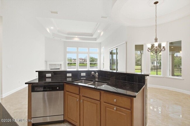 Building Photo - 743 E Dorchester Dr