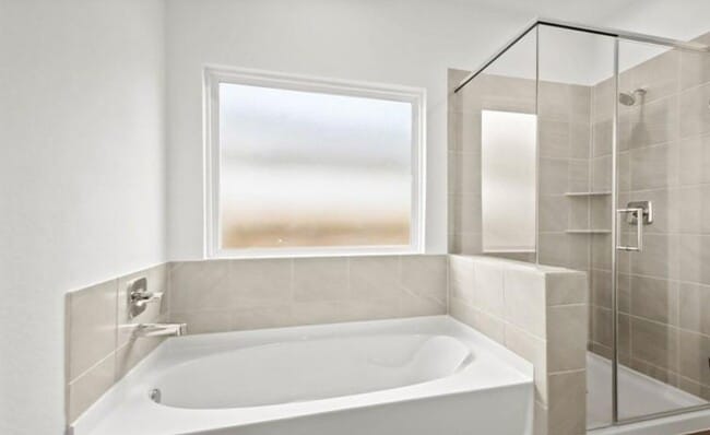 Building Photo - 3008 Emerald Ocean Dr