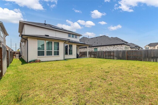 Building Photo - 9219 Trimble Lndg Dr