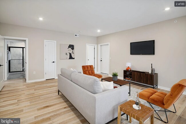 Building Photo - 3712 Midvale Ave