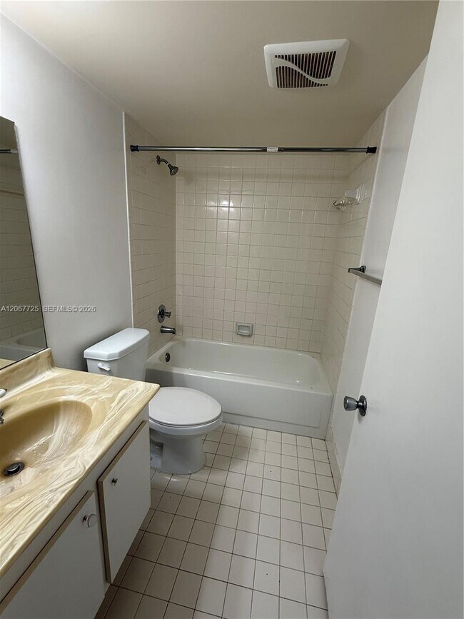 Building Photo - 150 SW 134th Way