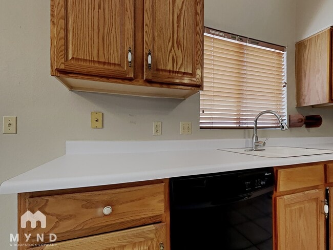 Building Photo - 3828 W Mariposa Grande Ln