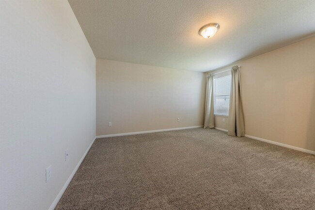 Building Photo - 1248 Fairhaven Gtwy