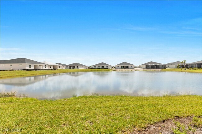 Building Photo - 14712 White Pearl Rd