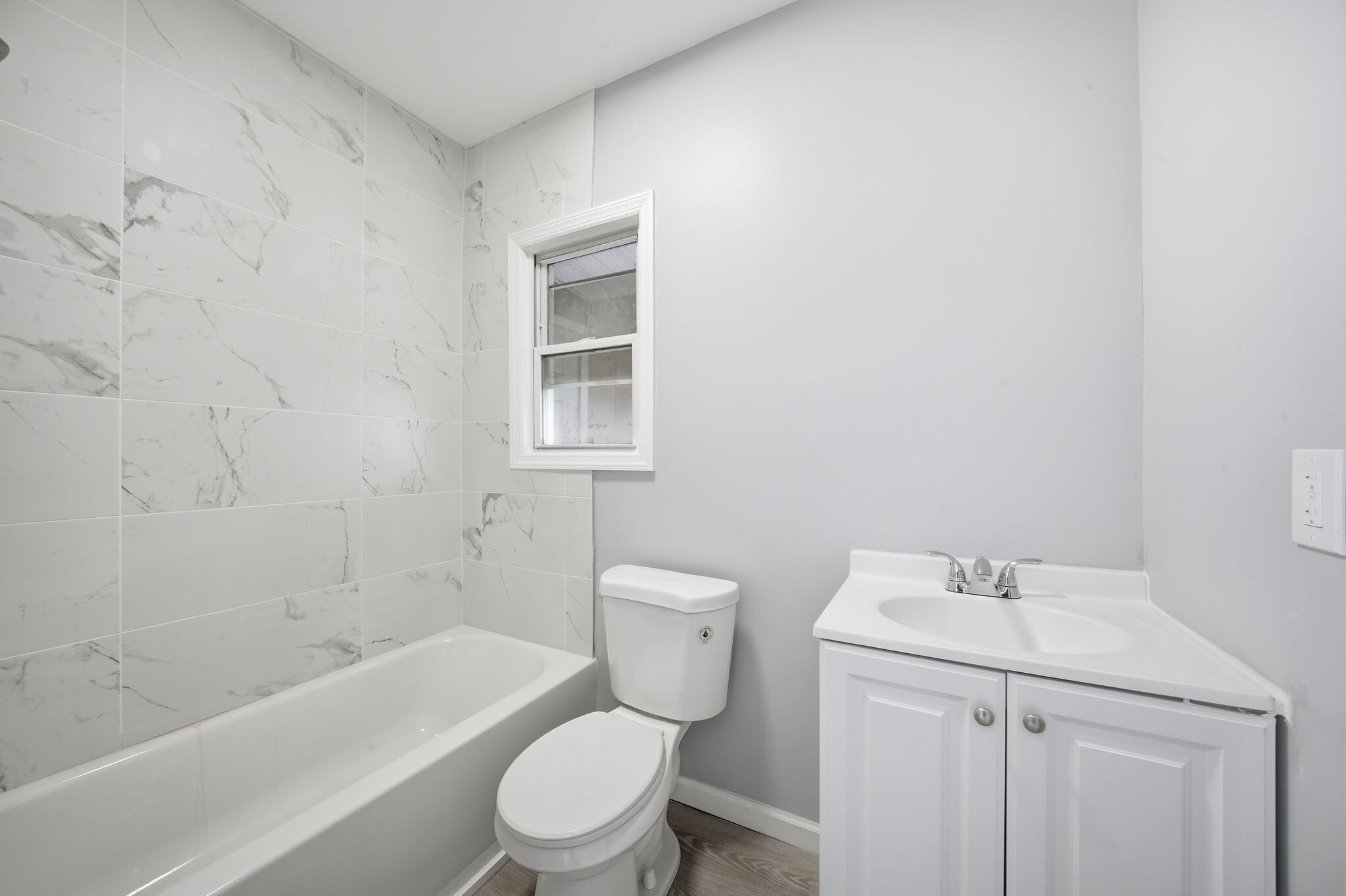 Building Photo - 156 Butler St