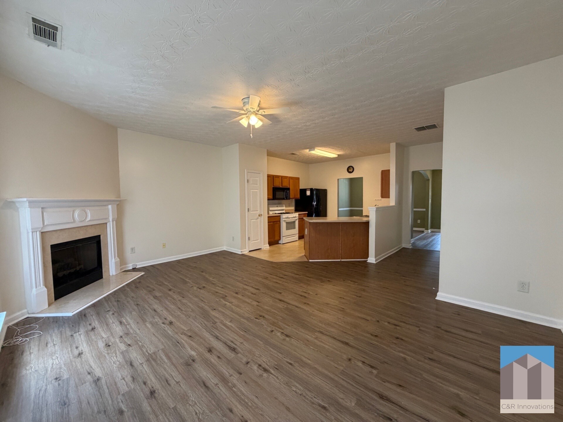 Building Photo - 644 Kenridge Dr