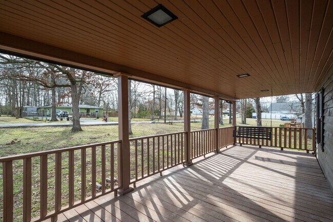 Building Photo - 8229 Patterson Rd