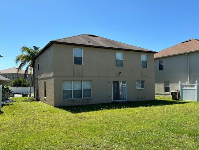 Building Photo - 2872 Paynes Prairie Cir