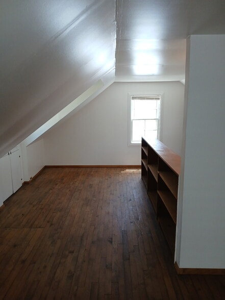 Original hardwood floors built-in bookcase - 1200 Commonwealth Ave