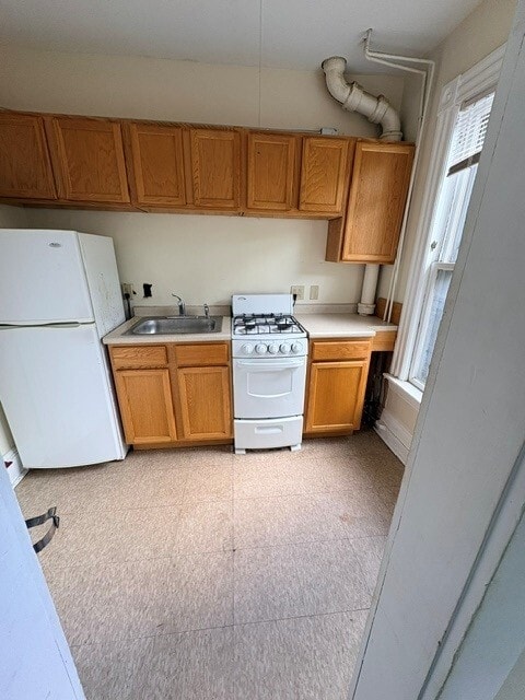 Building Photo - 55 Buell St