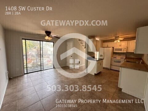 Building Photo - 1408 SW Custer Dr