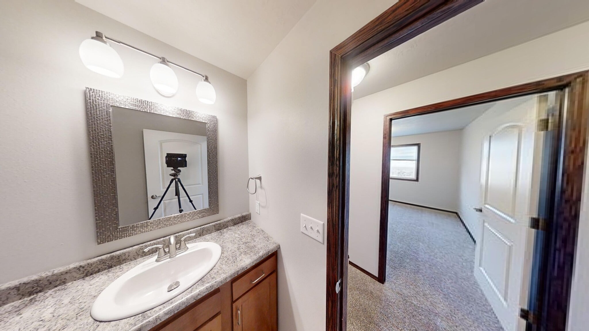 Building Photo - 110 Tanner Ct