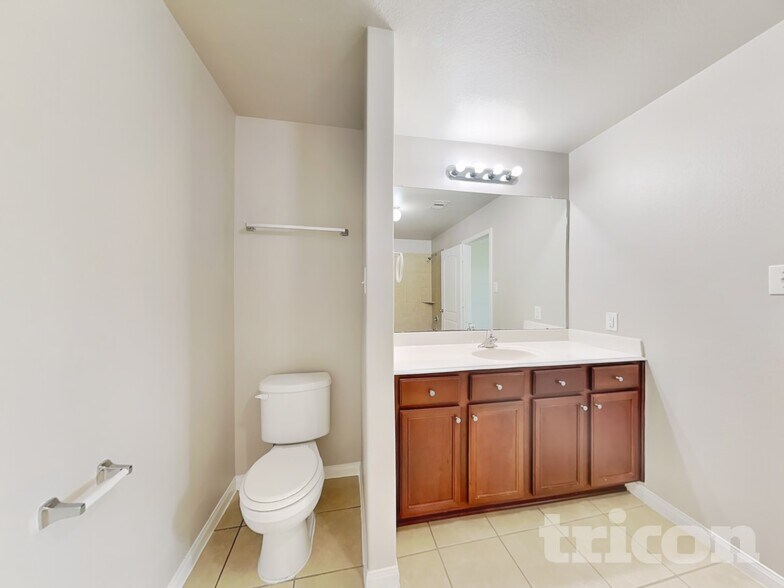 Building Photo - 336 Comanche Plains Rd
