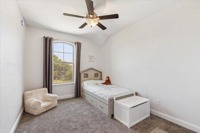 Building Photo - Beautiful Corner Lot Home with No Back Neighbors & Low-Maintenance Living