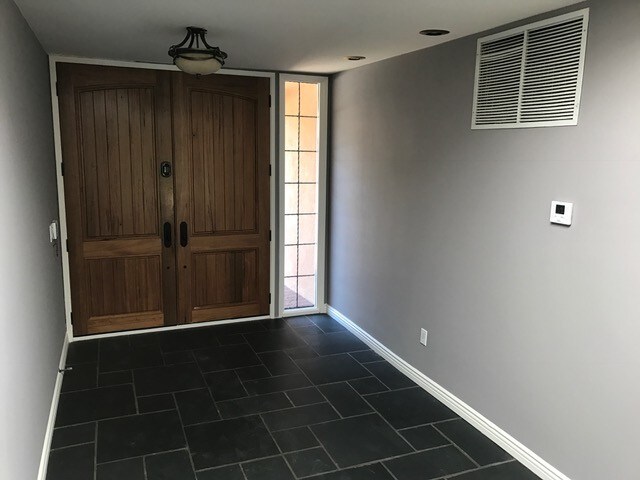 Building Photo - 2003 Gangi Ln