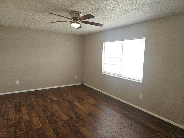 Building Photo - 1343 South Patrick Dr