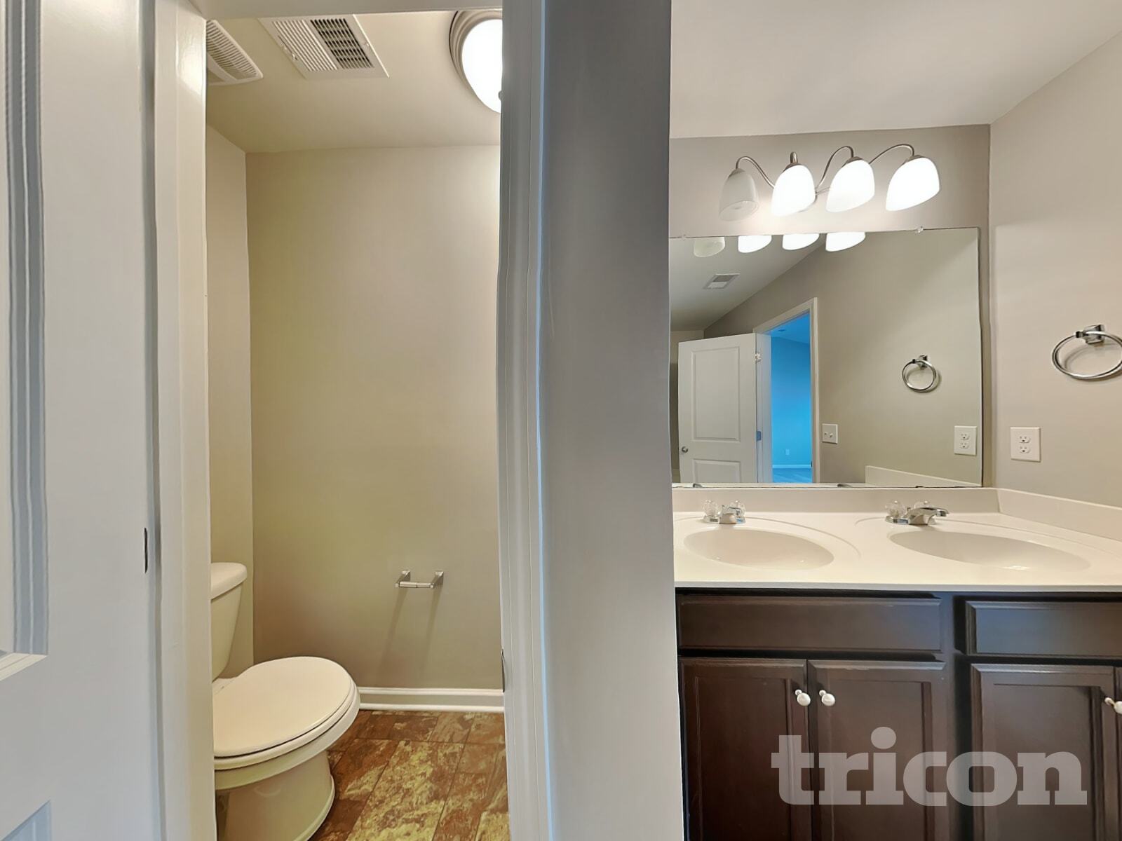 Building Photo - 452 Victory Ln