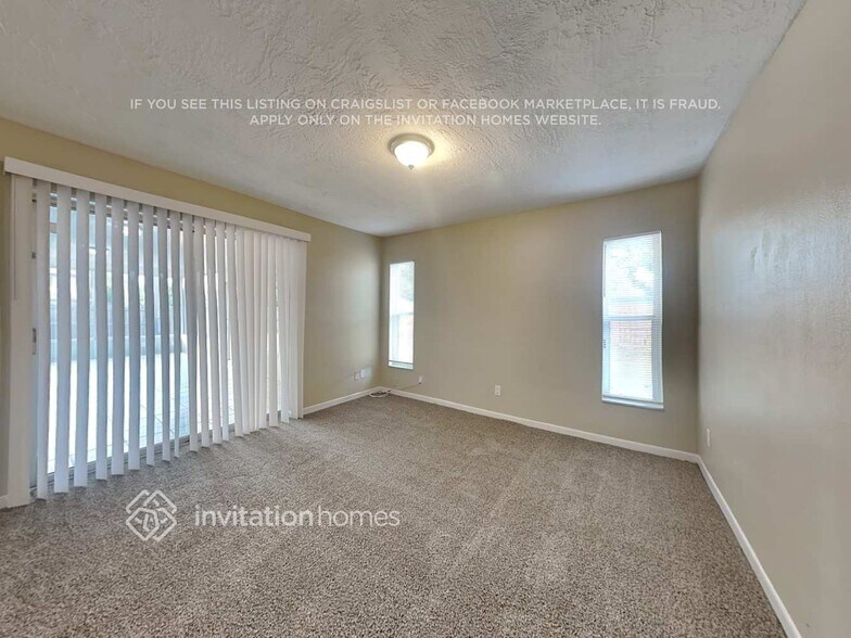 Building Photo - 2991 62nd Ave S